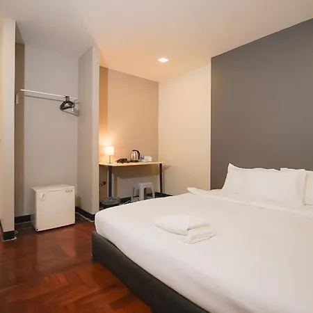 Z Go Inn Bts St Louis Silom V โกอินน์ บีทีเอส เซนต์หลุยส์ สีลม 3 Bangkok Exterior photo