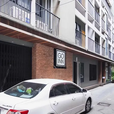 Z Go Inn Bts St Louis Silom V โกอินน์ บีทีเอส เซนต์หลุยส์ สีลม 3 Bangkok Exterior photo